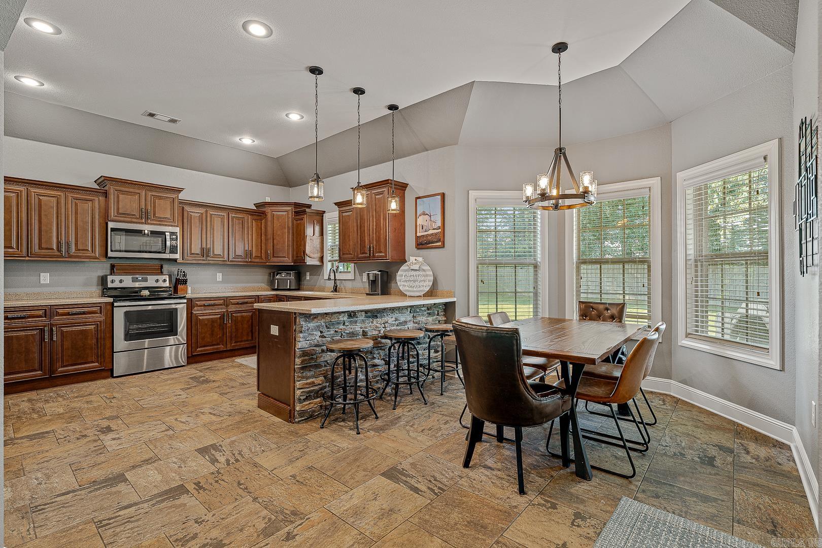 ABIGAIL CROSSING - Residential