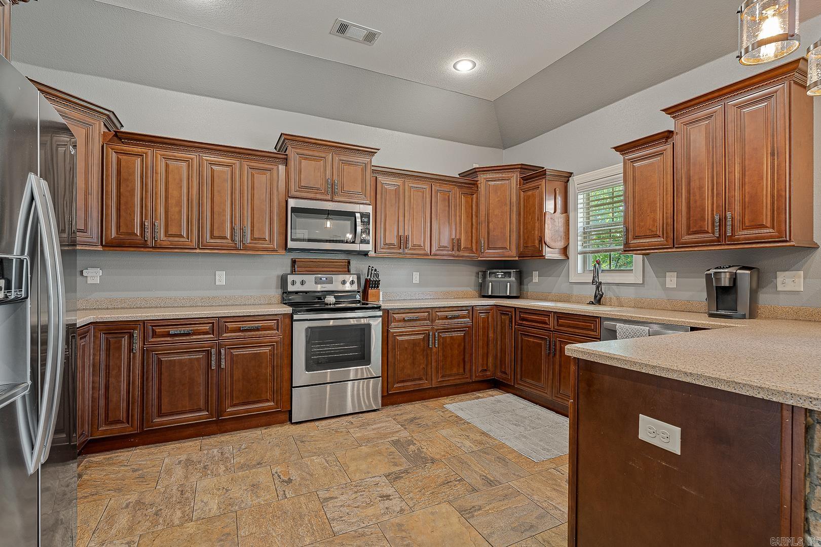 ABIGAIL CROSSING - Residential