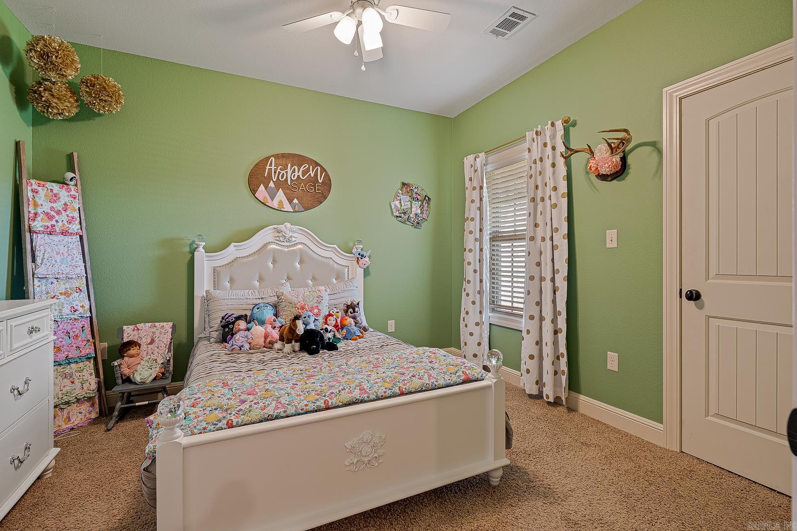 ABIGAIL CROSSING - Residential