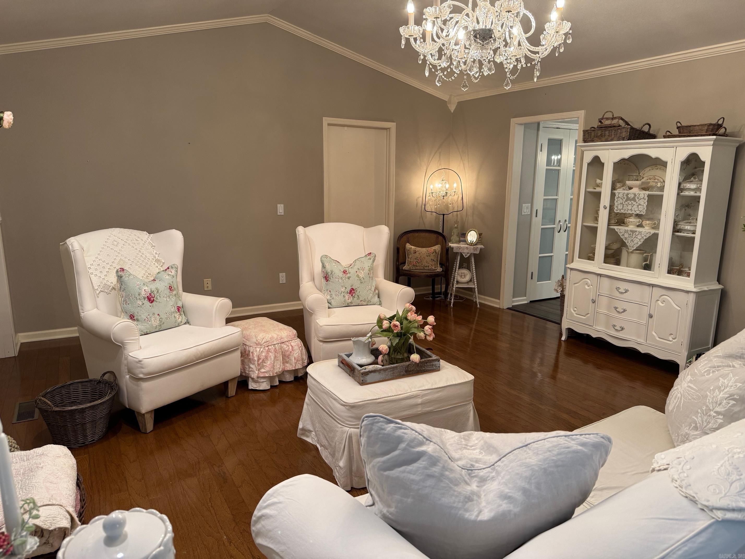 ARAGON - Residential