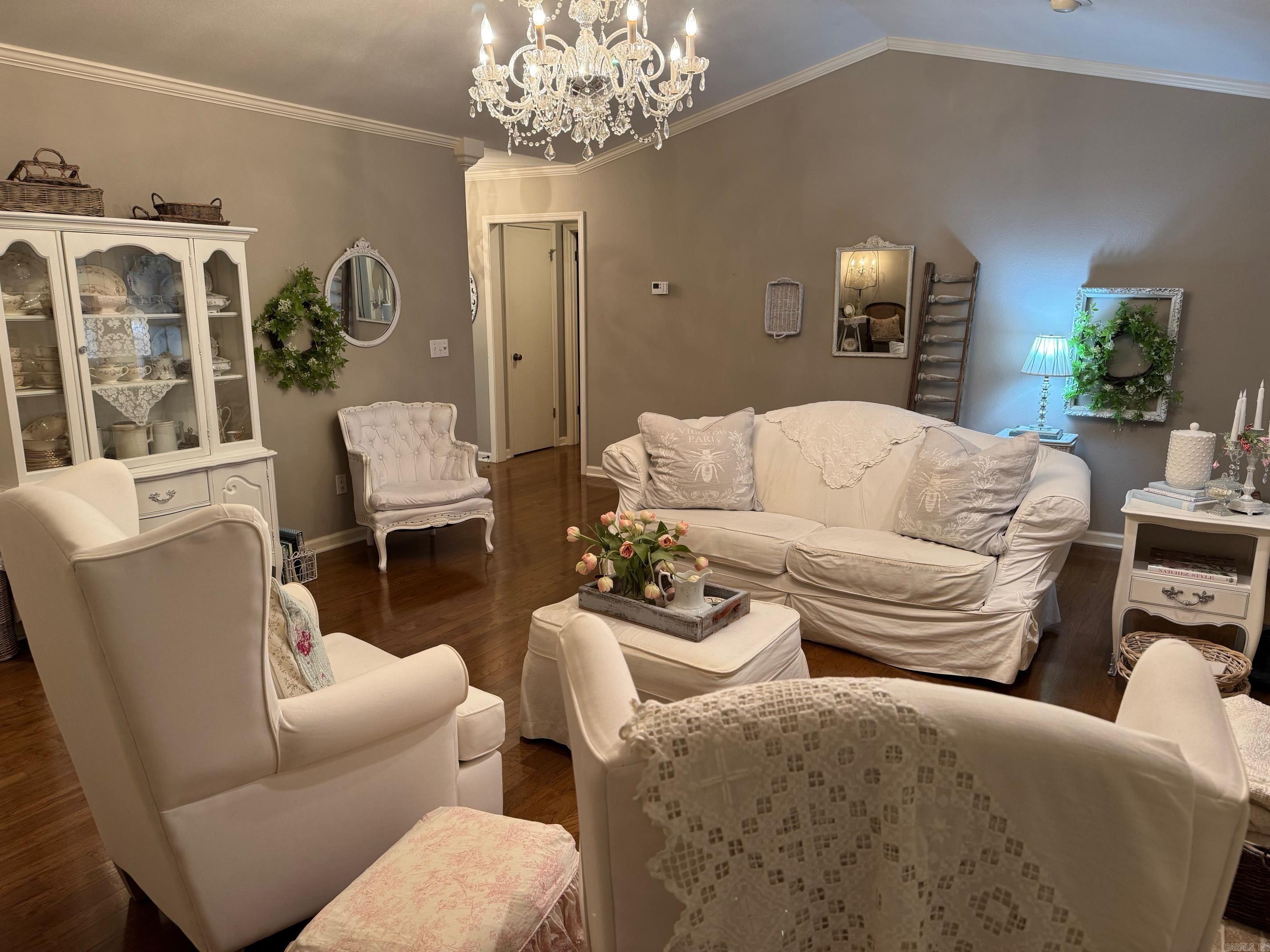 ARAGON - Residential