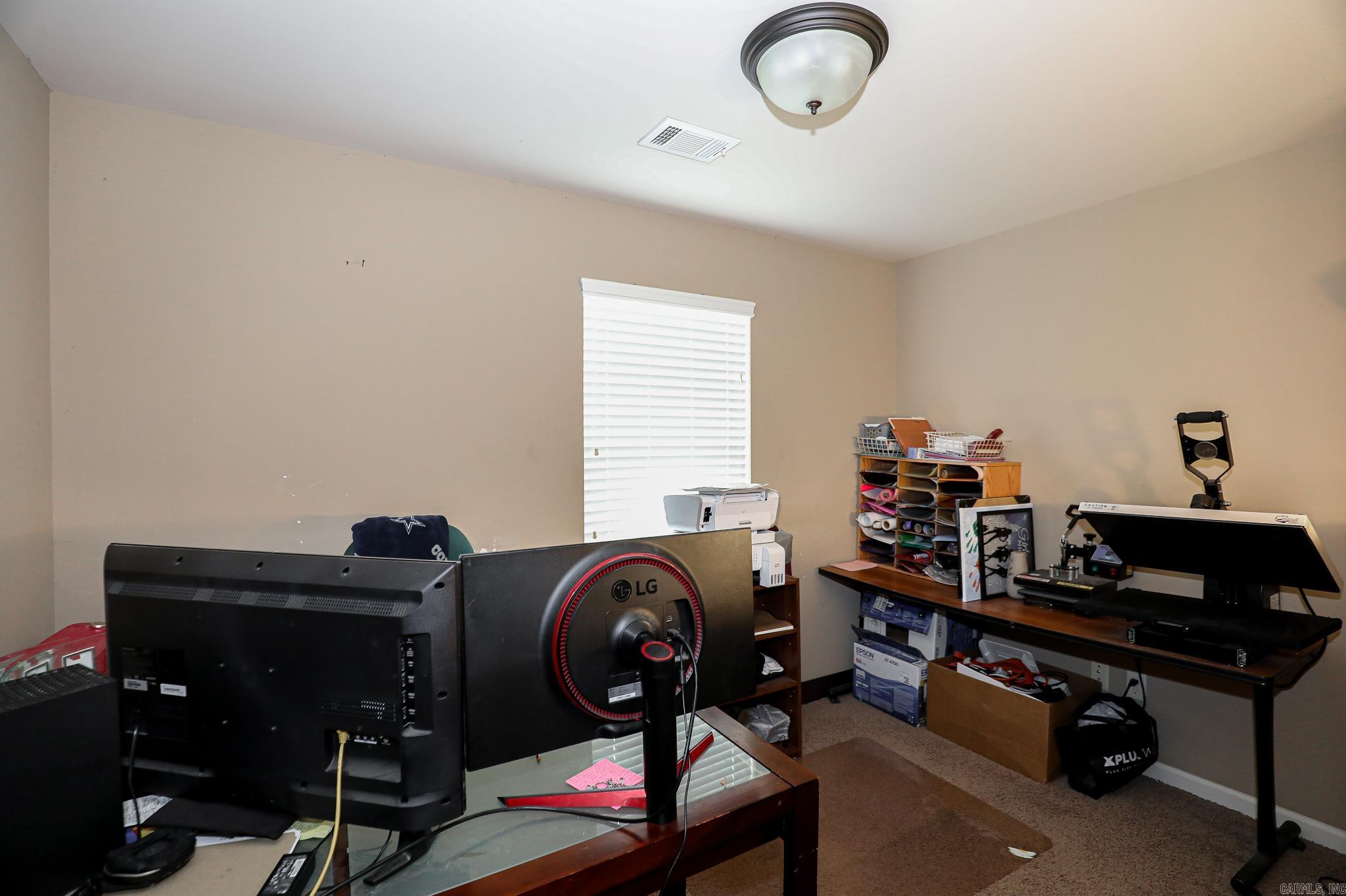 MEADOWLAKE - Residential