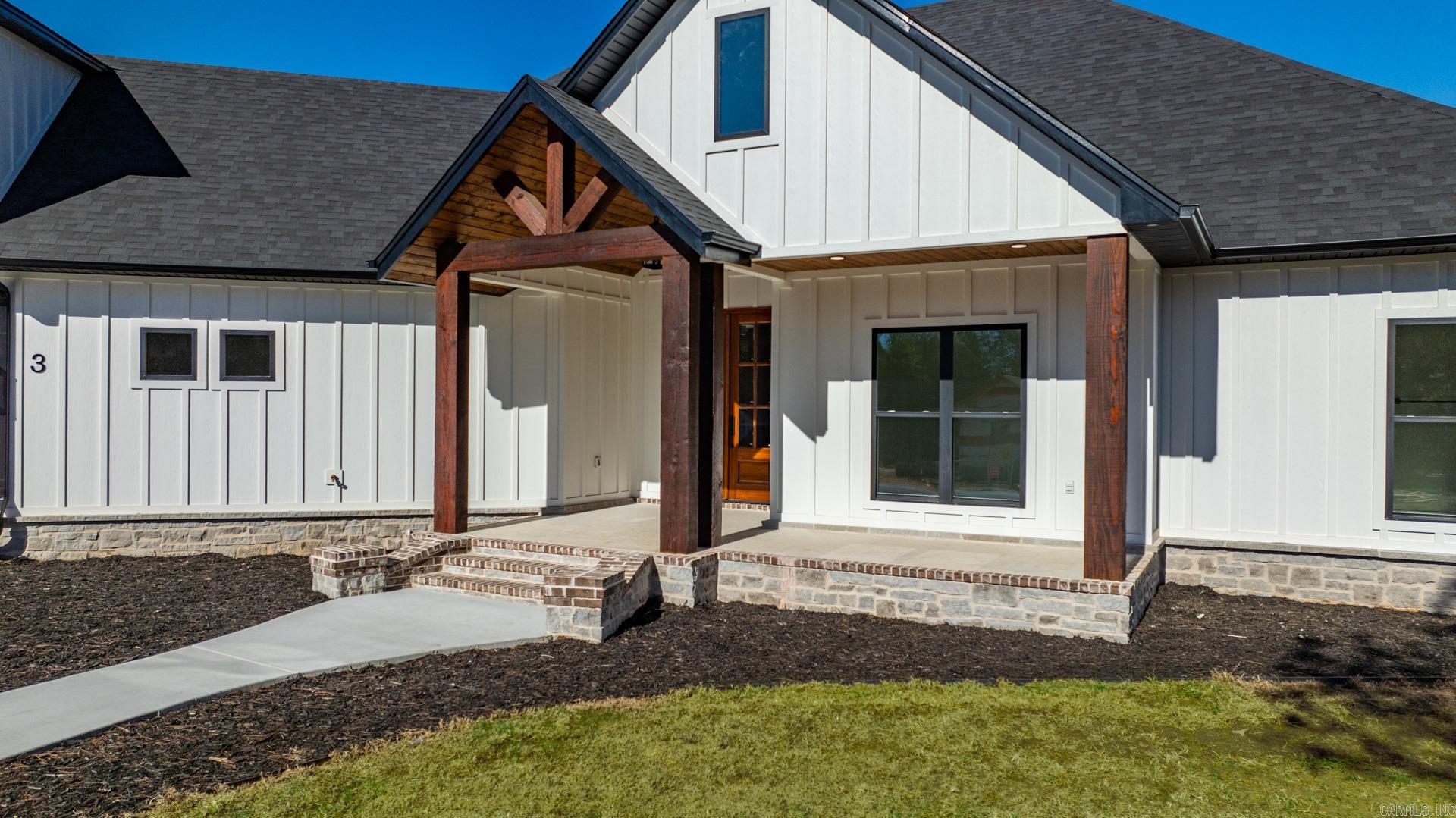 Coyote Ridge - Residential