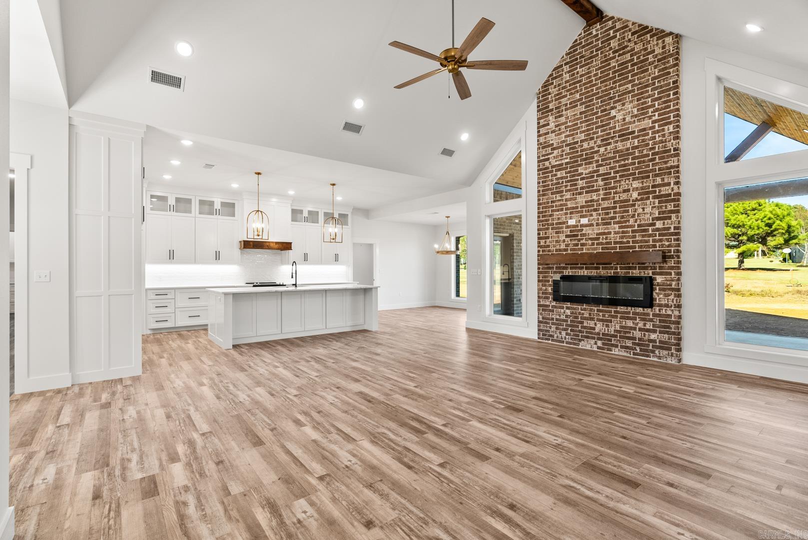 Coyote Ridge - Residential