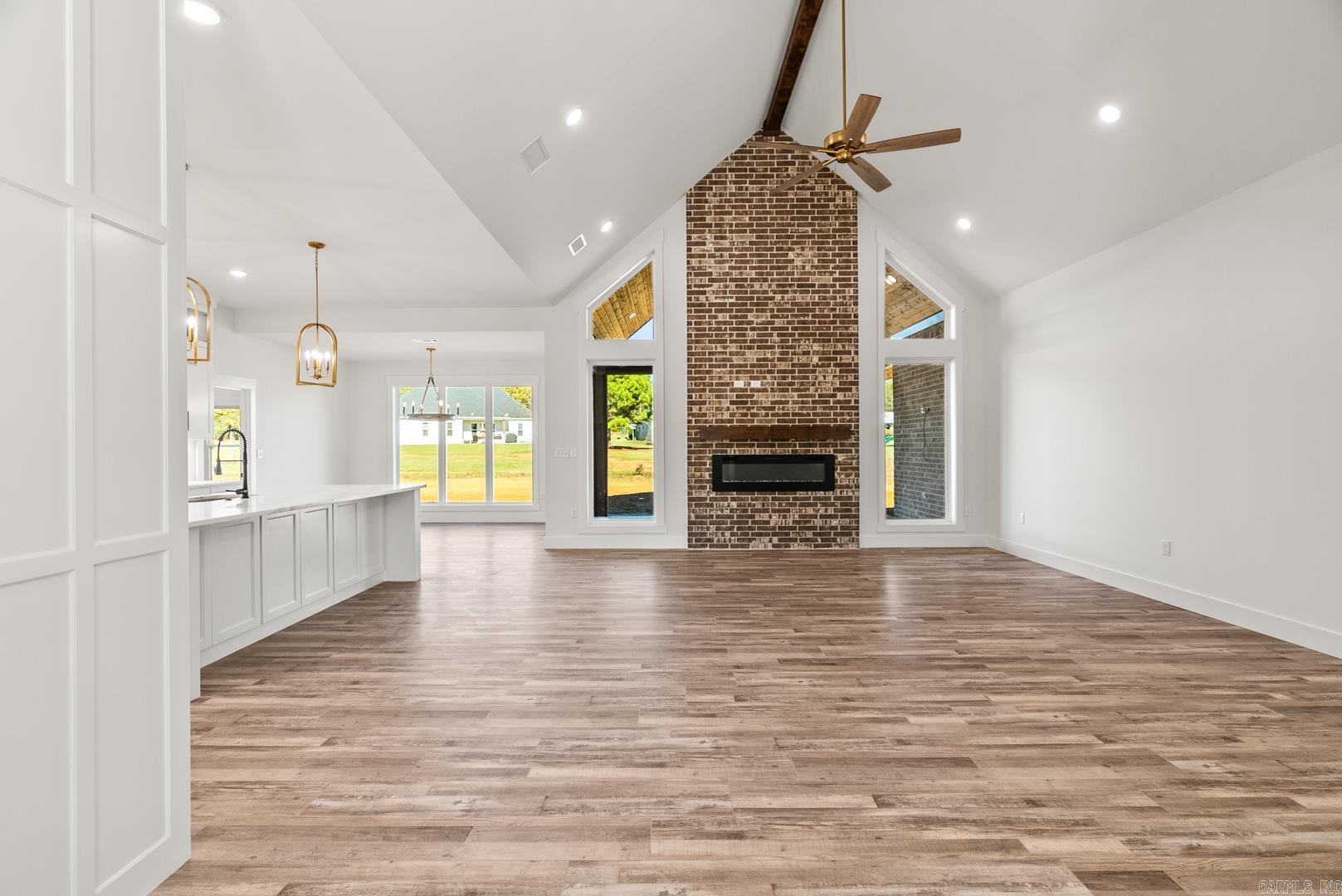 Coyote Ridge - Residential