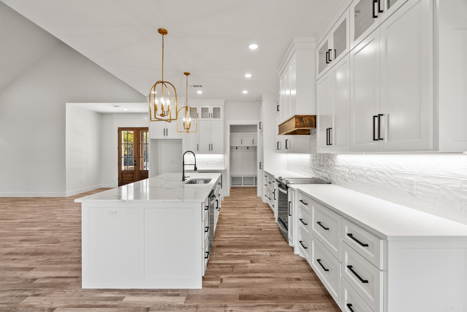 Coyote Ridge - Residential