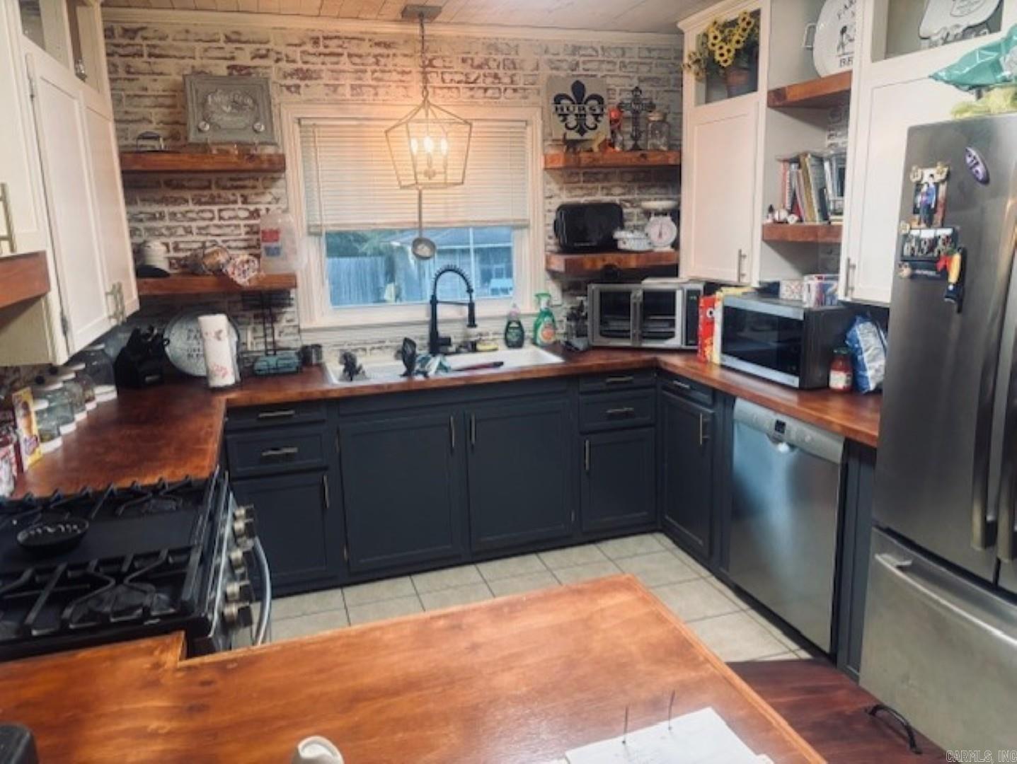 ADAMS, CC, ADDITION - Residential