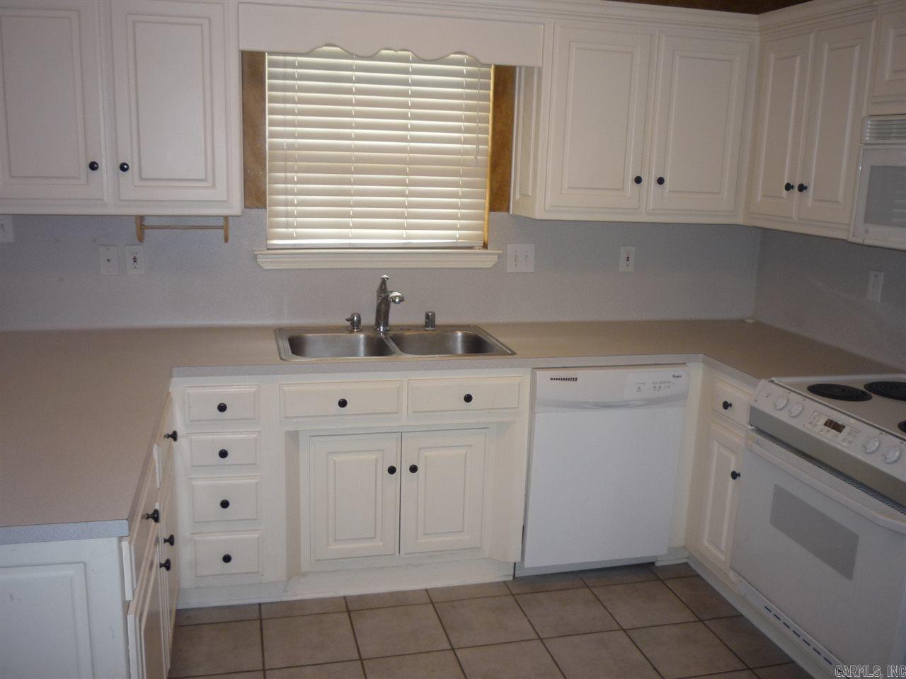 AUSTIN LAKES ADDN - Residential