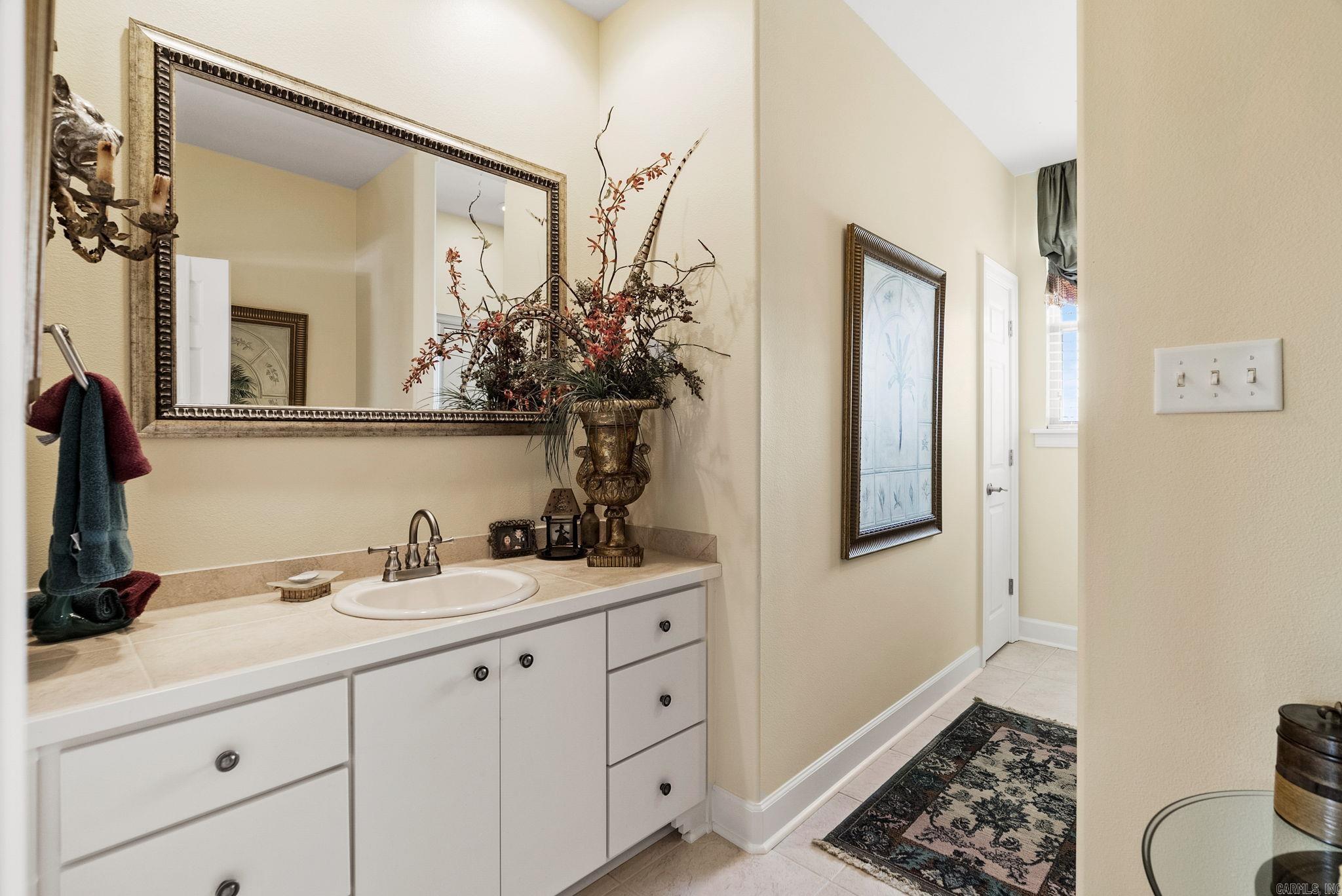 PALISADES HEIGHTS - Residential