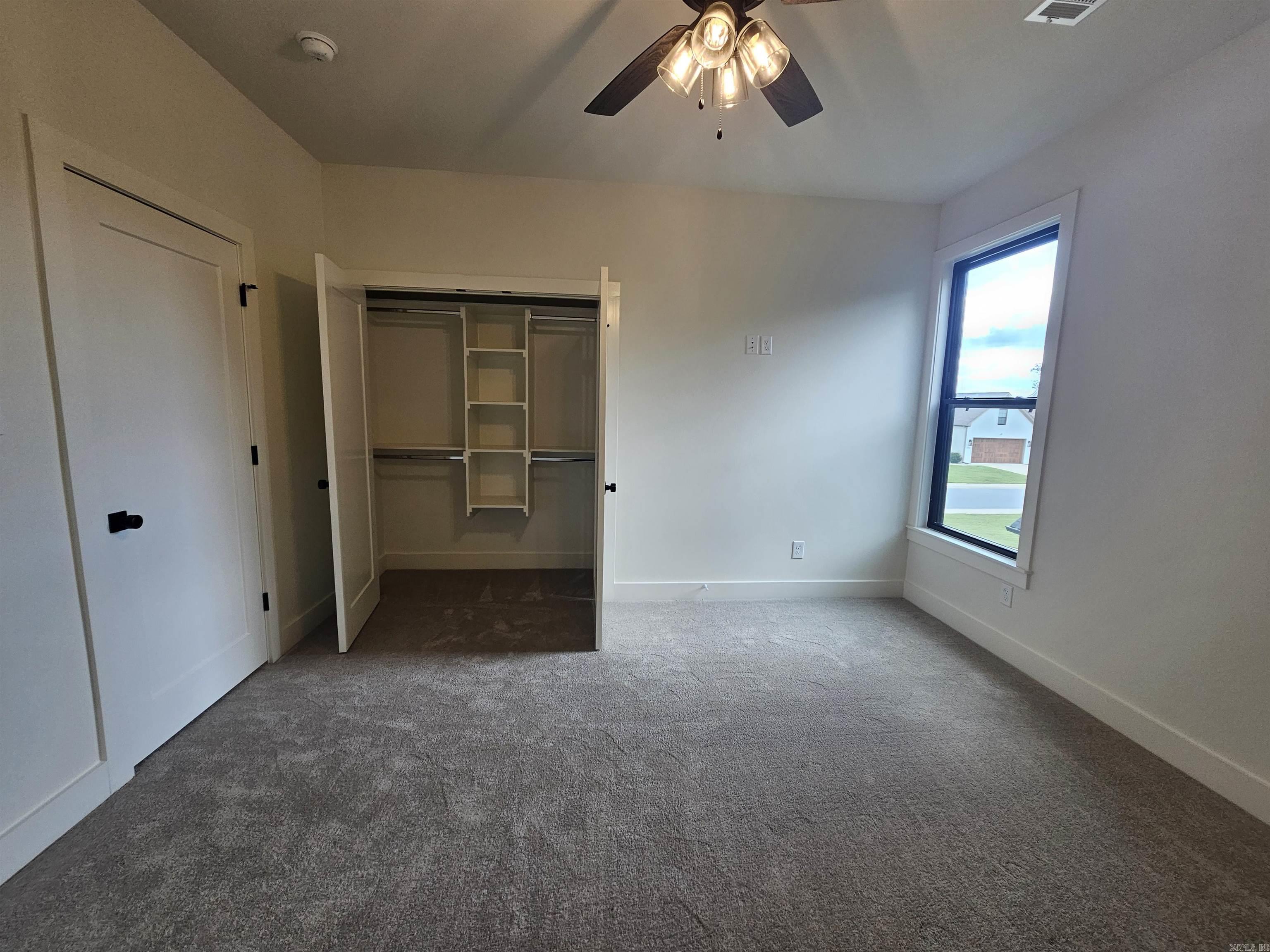 THE WOODS OF HURRICANE LAKE ESTA - Residential