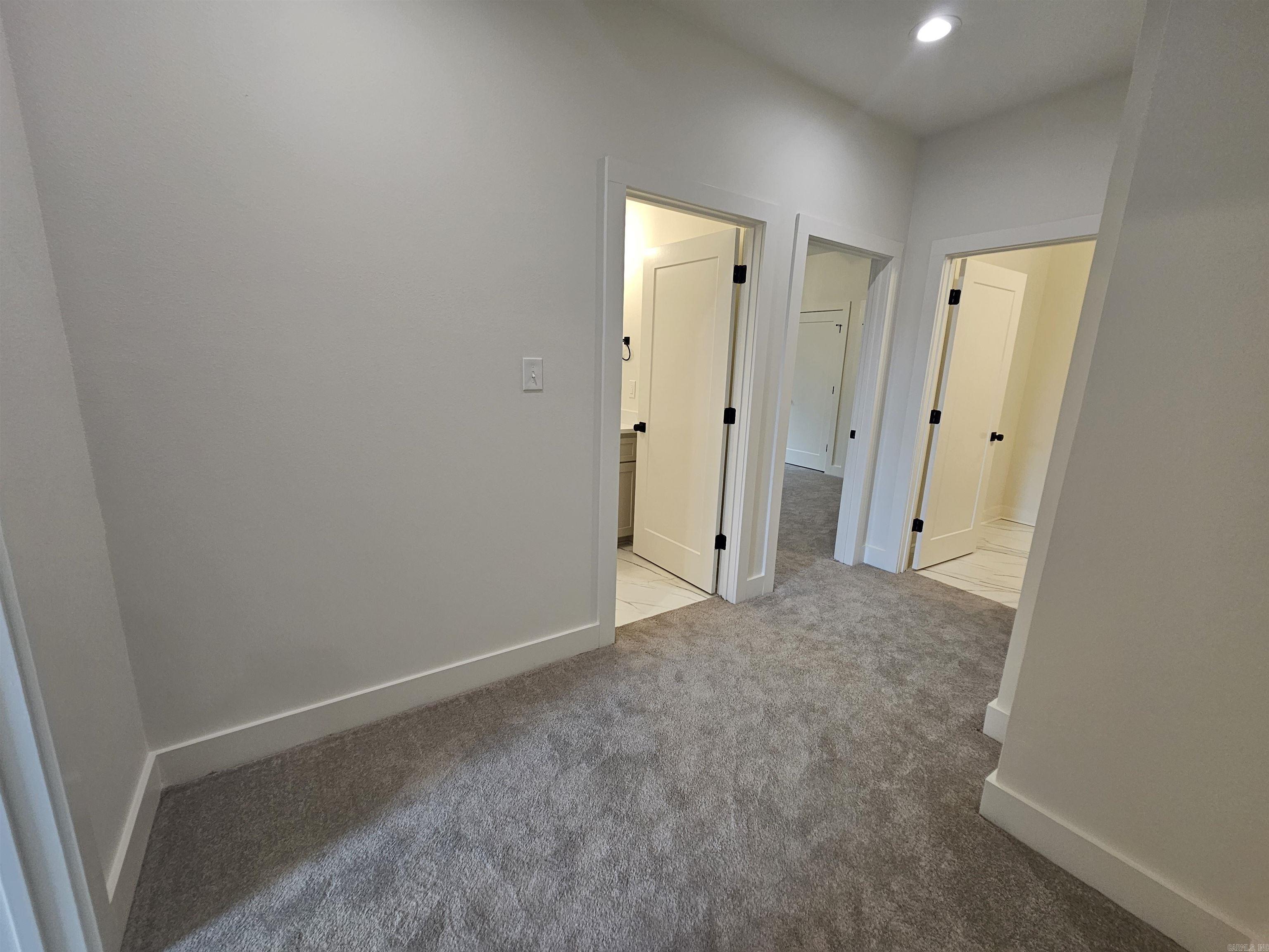 THE WOODS OF HURRICANE LAKE ESTA - Residential