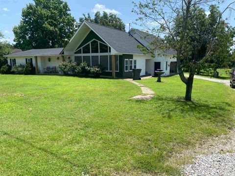 Photo of 5816 Fairview Rd RD, Paragould, AR 72450 (MLS # 26029191)