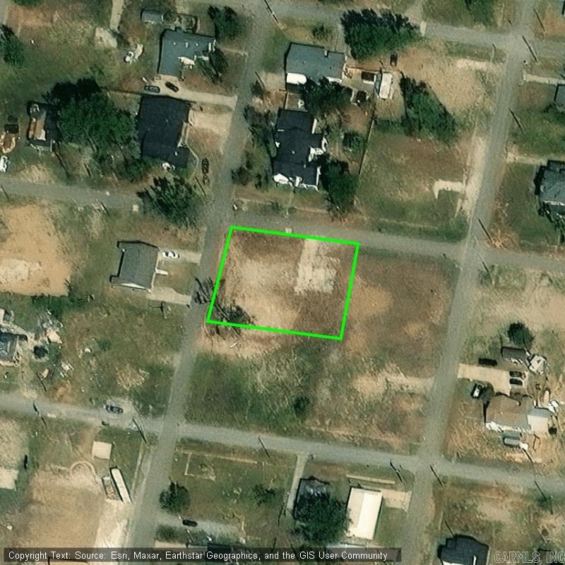 Clean lot is ready to build.