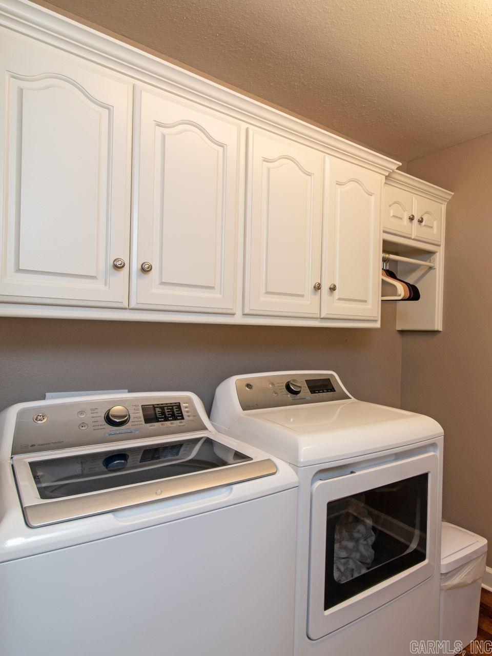 MILLERS CROSSING - Residential