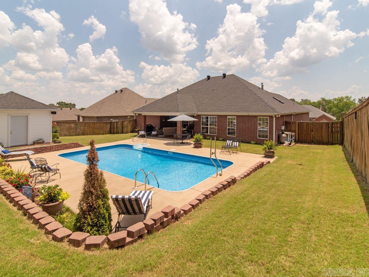 MILLERS CROSSING - Residential