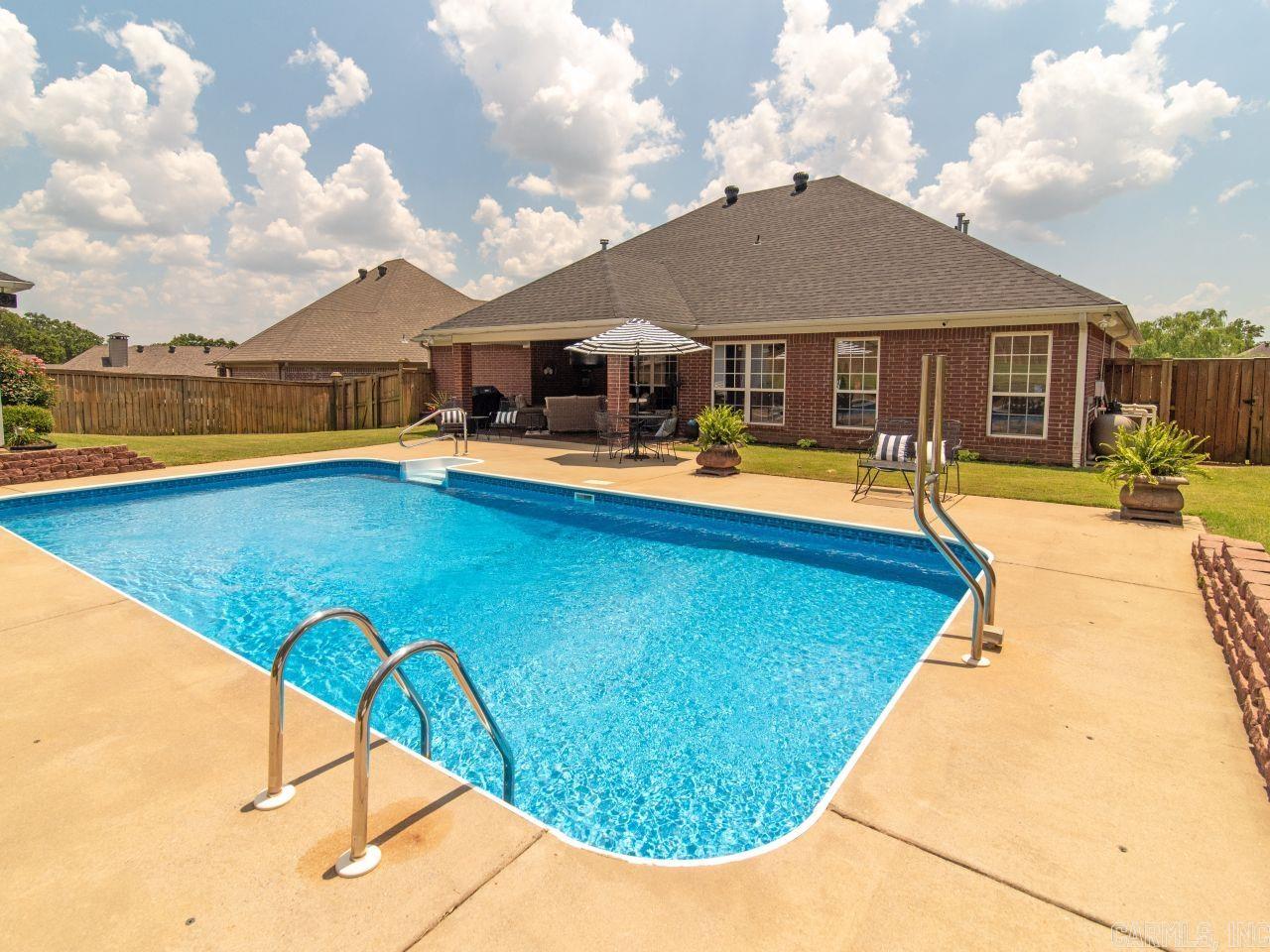 MILLERS CROSSING - Residential