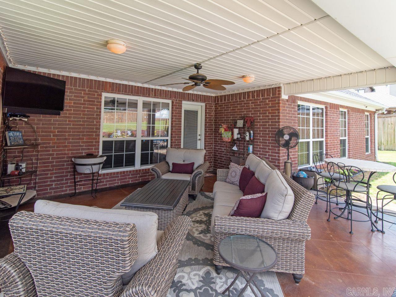 MILLERS CROSSING - Residential