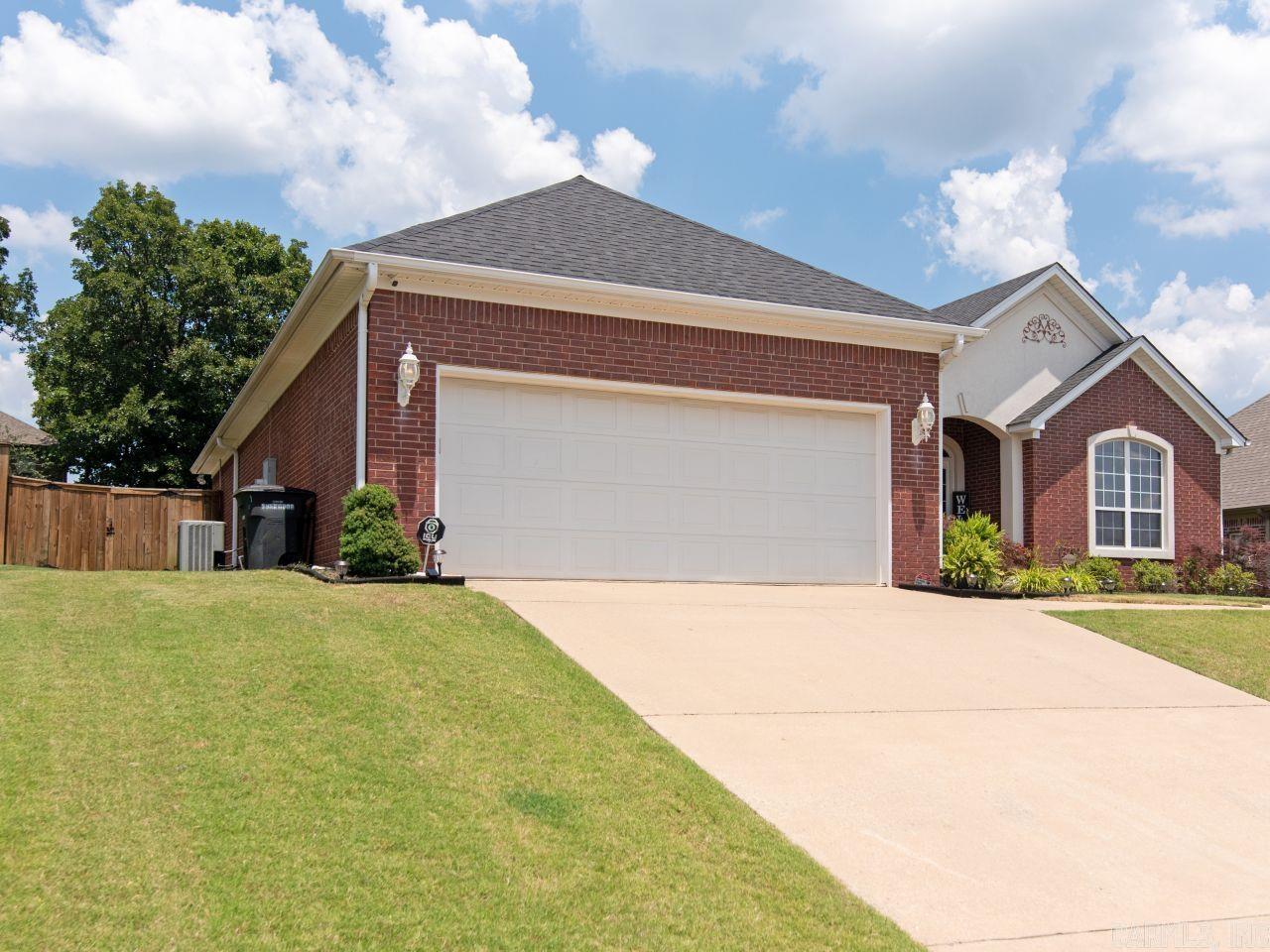 MILLERS CROSSING - Residential