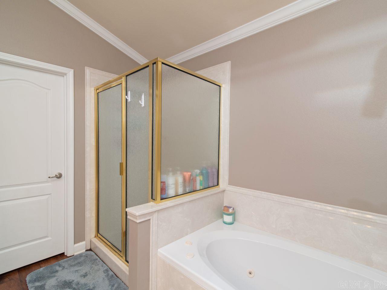 MILLERS CROSSING - Residential