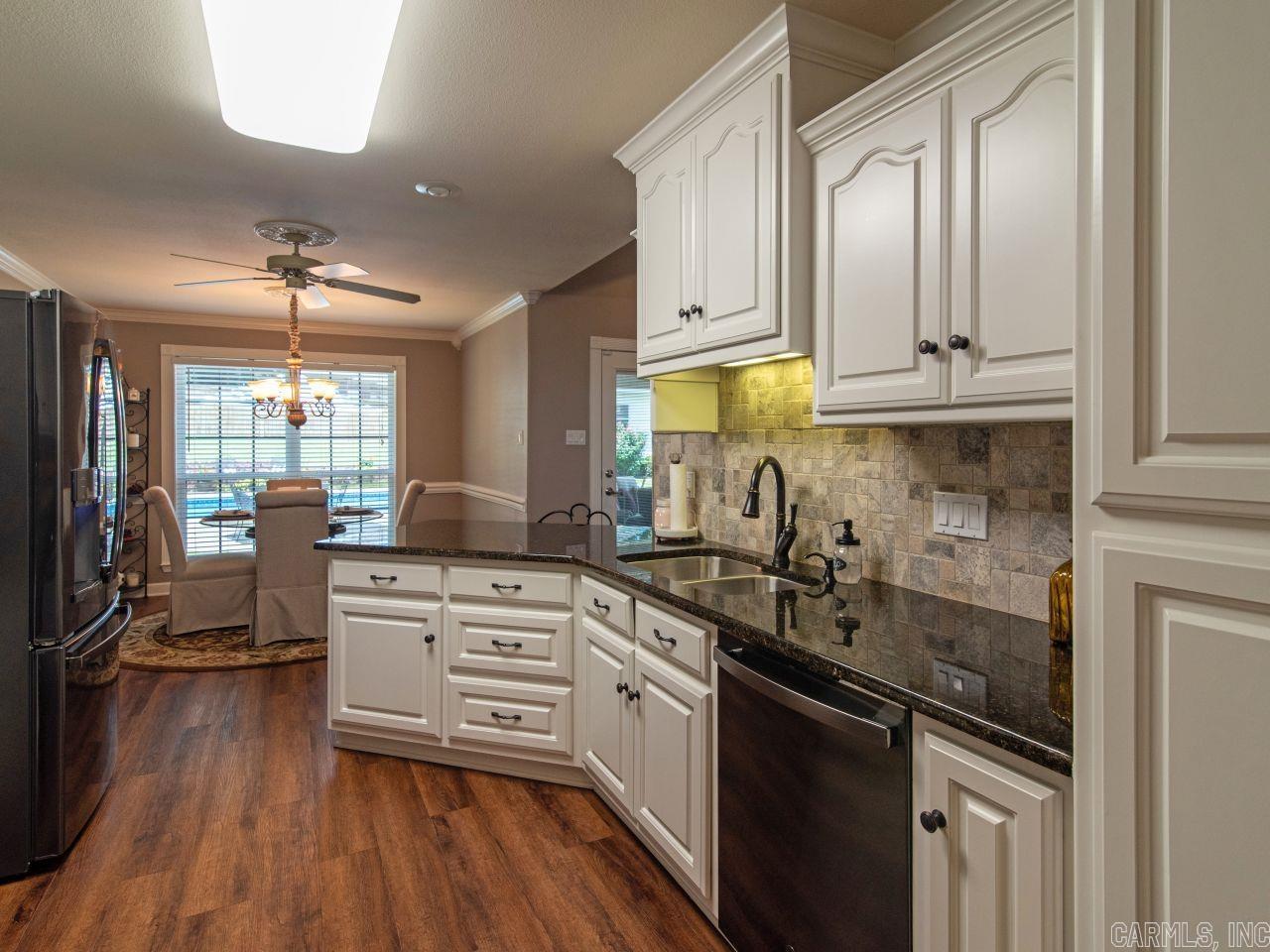 MILLERS CROSSING - Residential