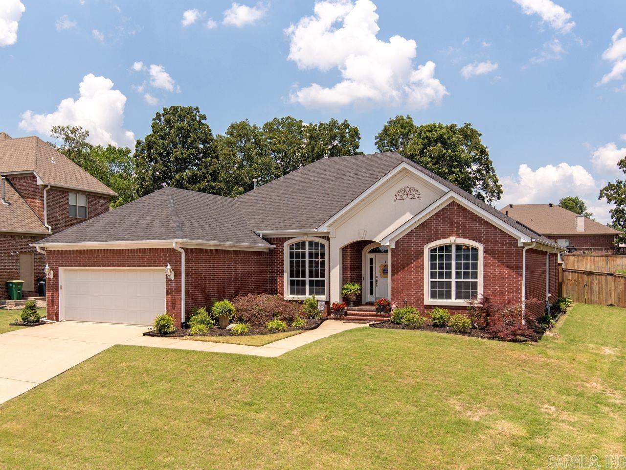 MILLERS CROSSING - Residential