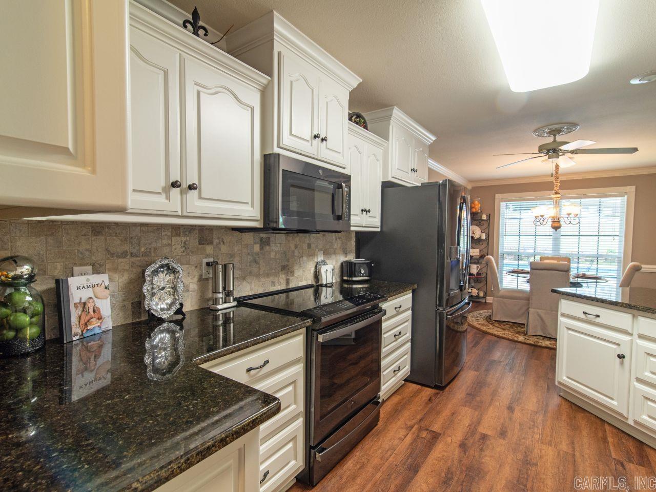 MILLERS CROSSING - Residential