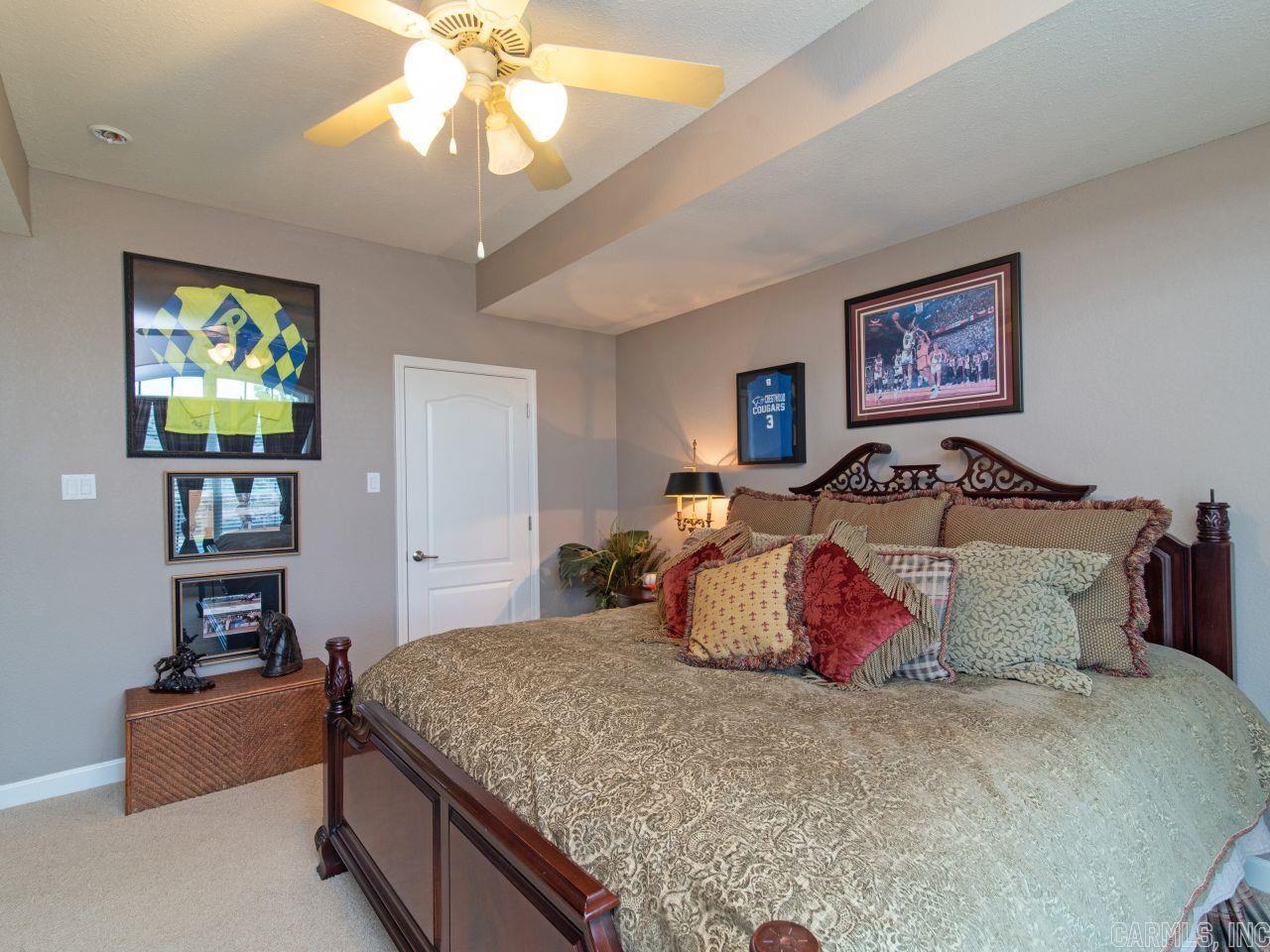 MILLERS CROSSING - Residential