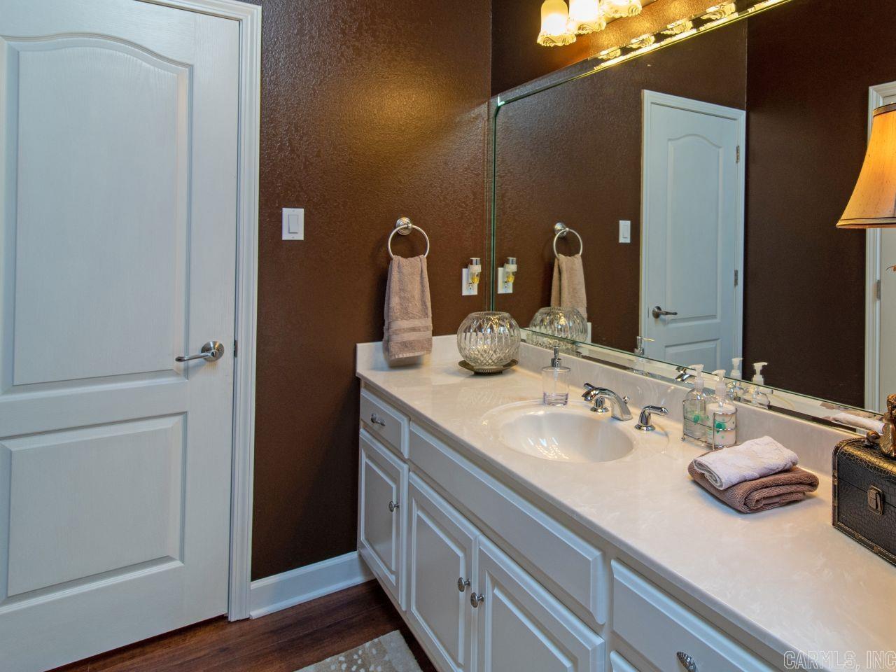 MILLERS CROSSING - Residential