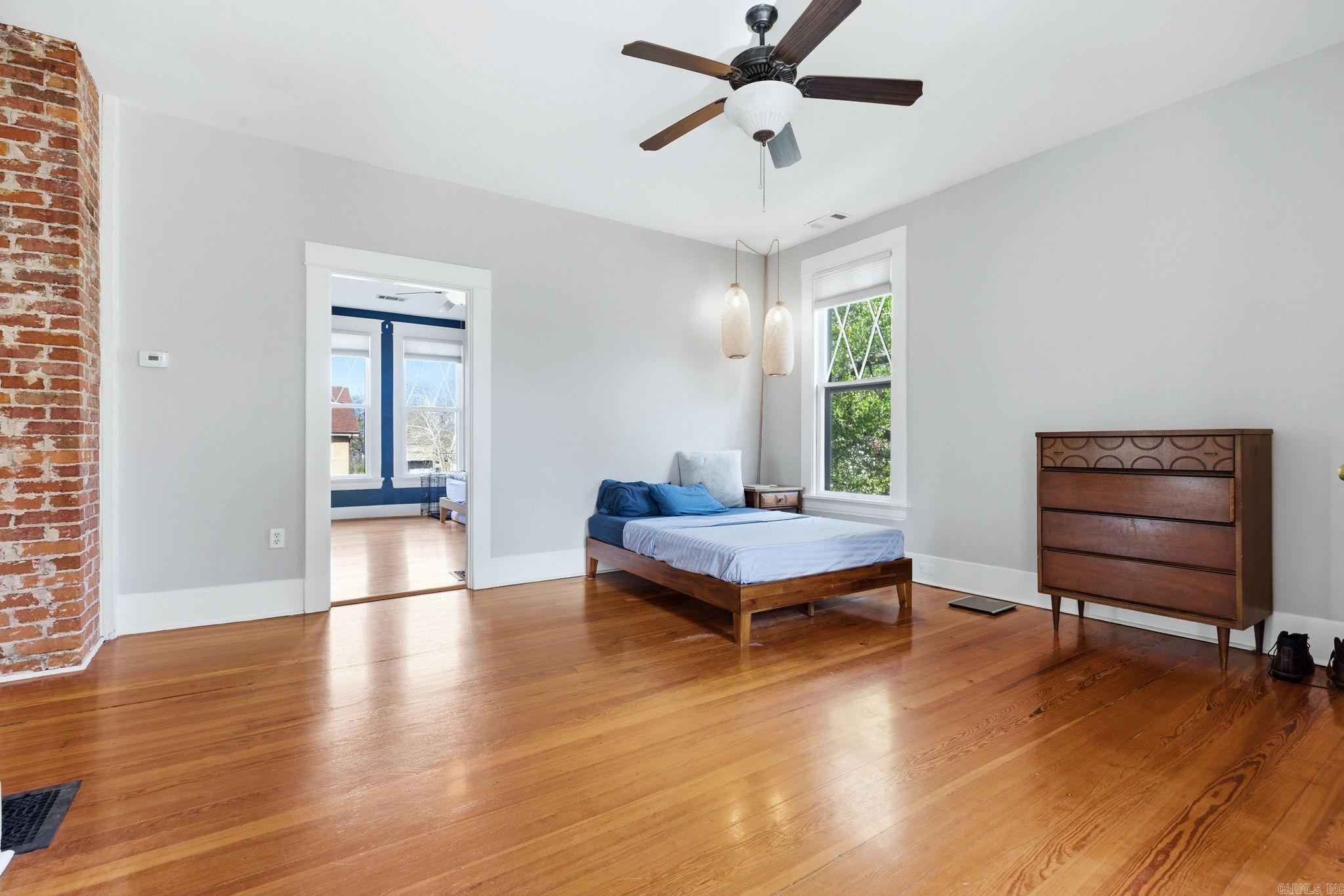 Weldon E Wrights - Residential