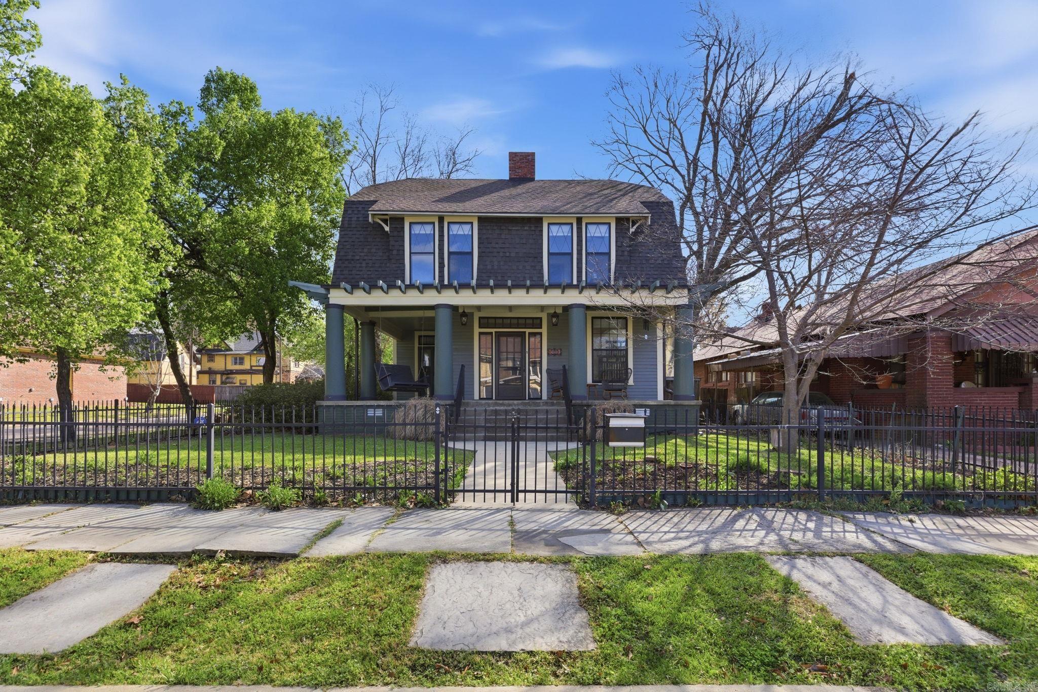 Weldon E Wrights - Residential