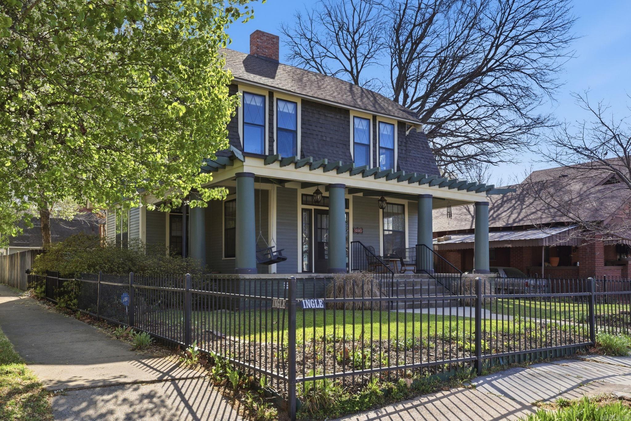 Weldon E Wrights - Residential