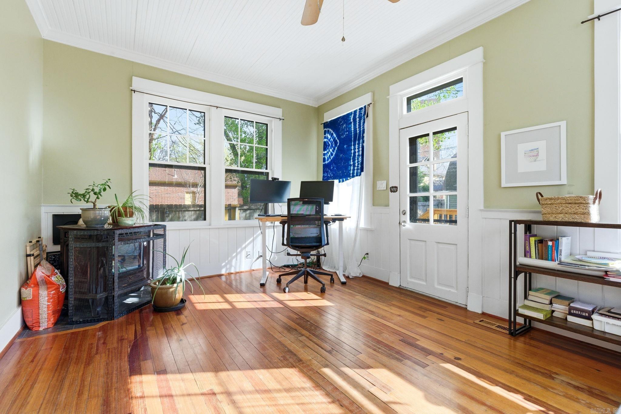 Weldon E Wrights - Residential