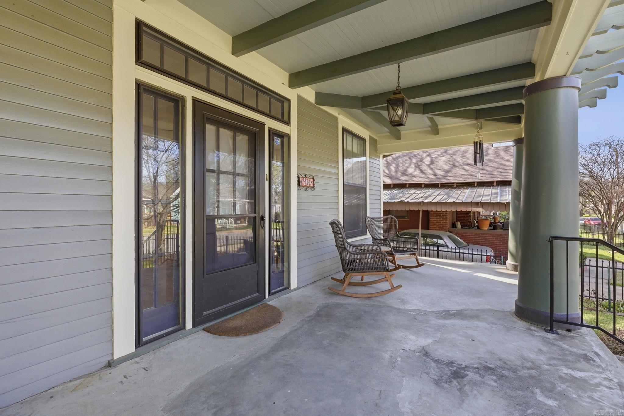 Weldon E Wrights - Residential