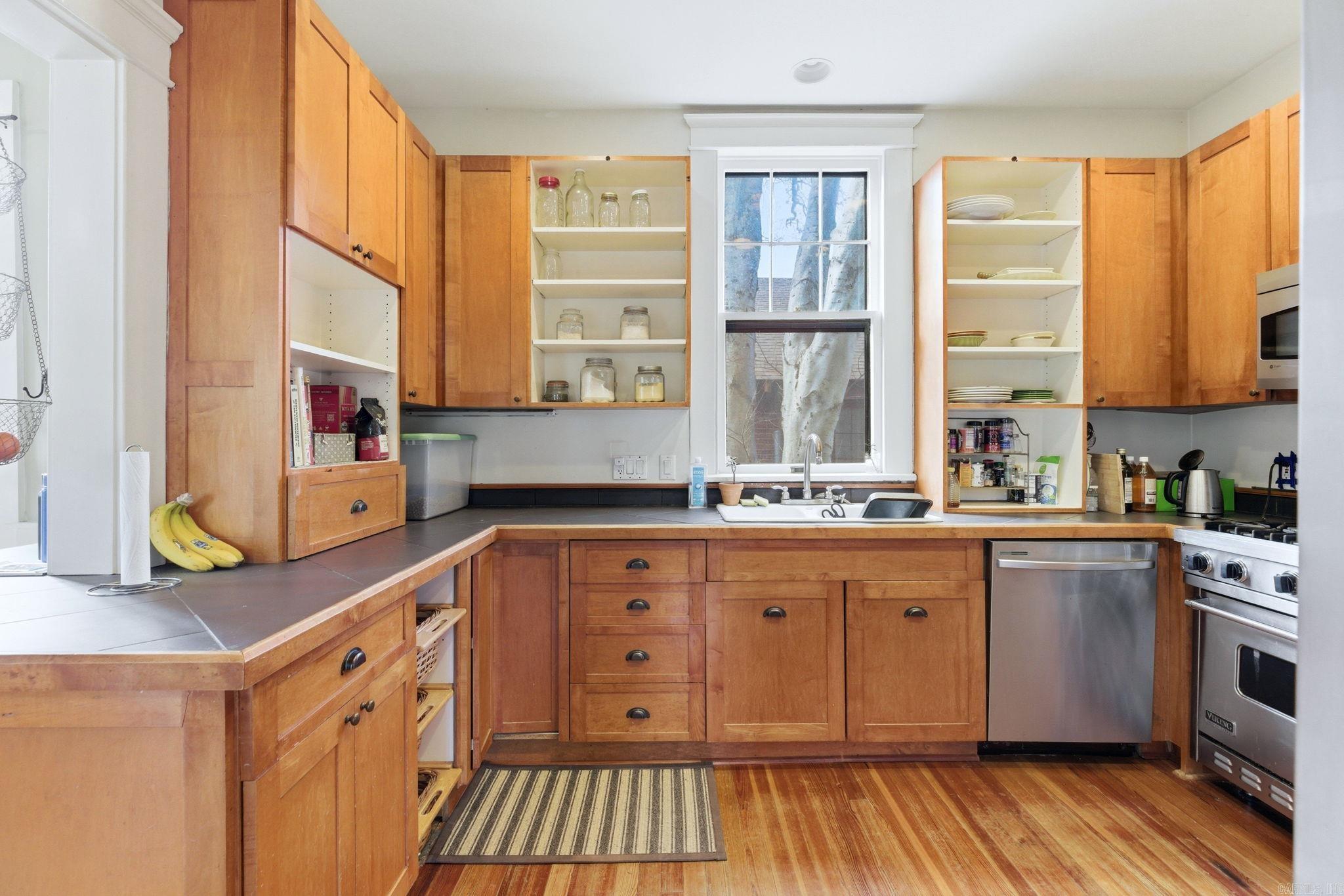 Weldon E Wrights - Residential