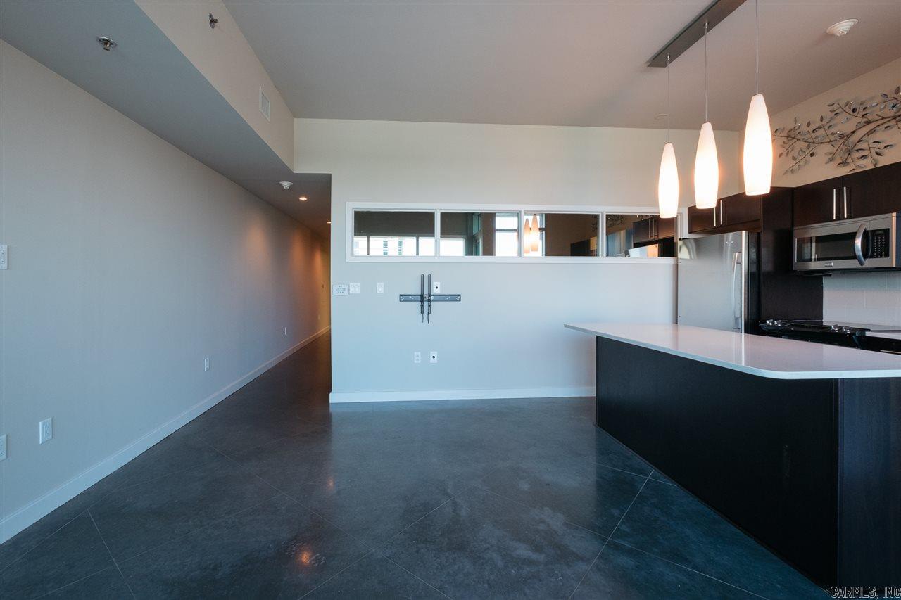 River Market Tower HPR - Residential Lease