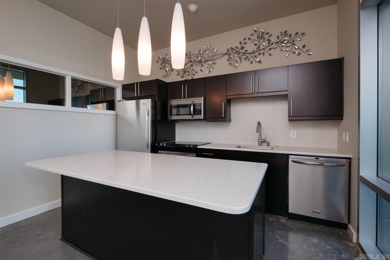 River Market Tower HPR - Residential Lease