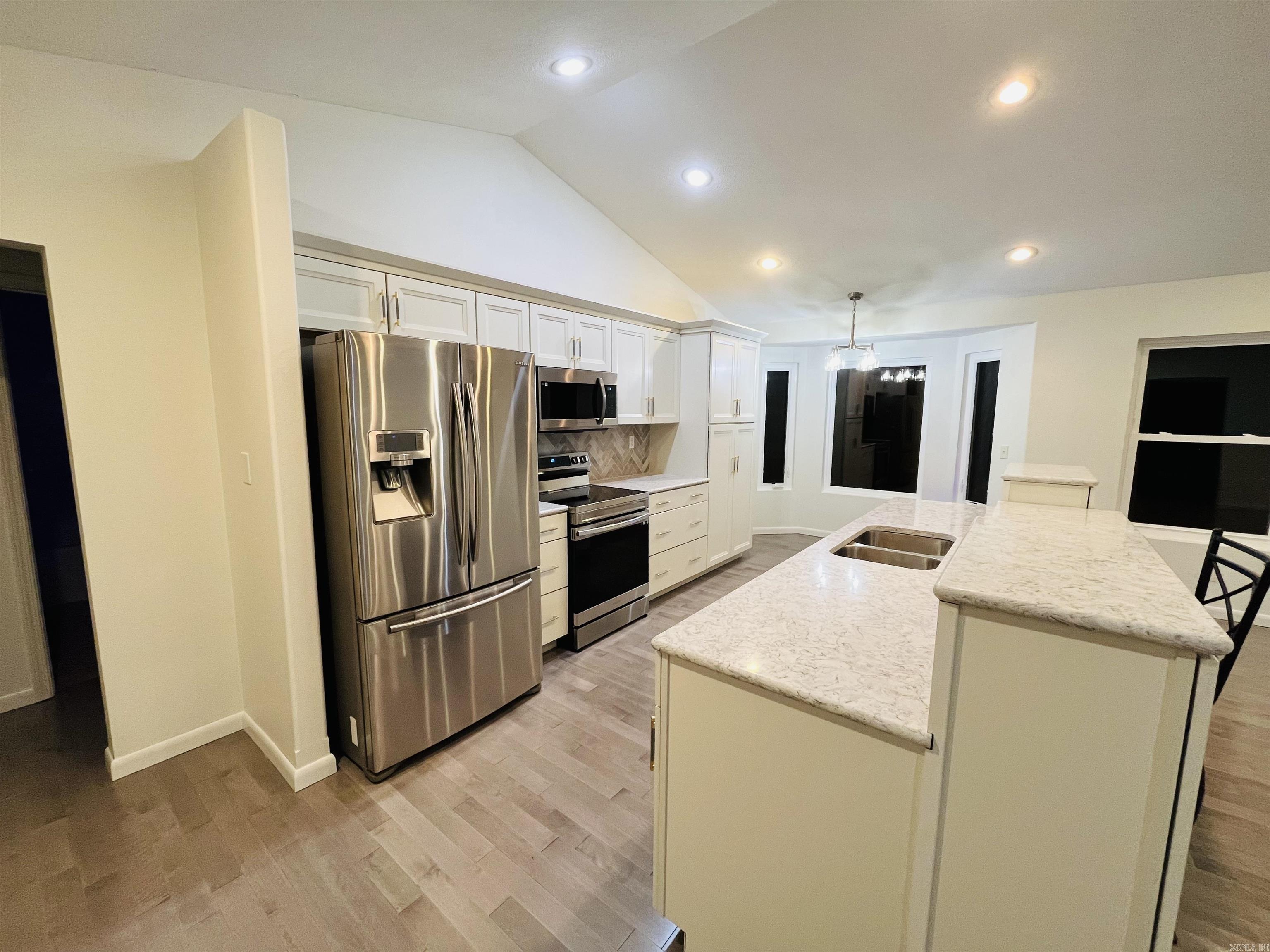 HOLIDAY ESTATES - Residential