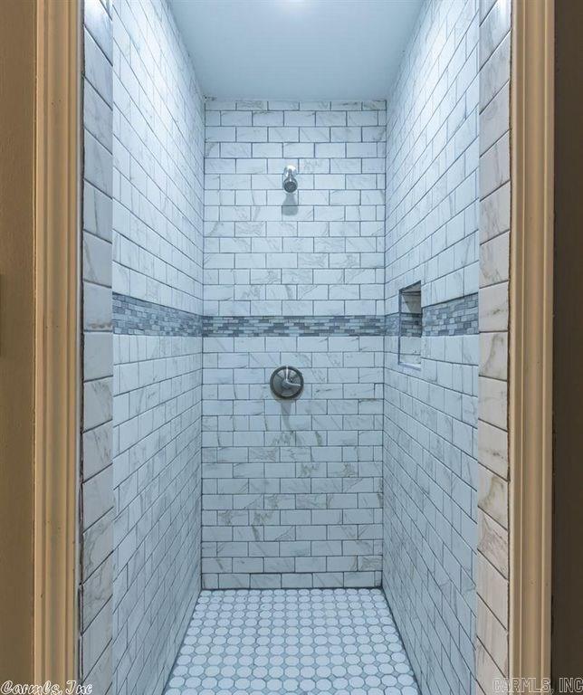 Woodlawn Heights - Residential Lease