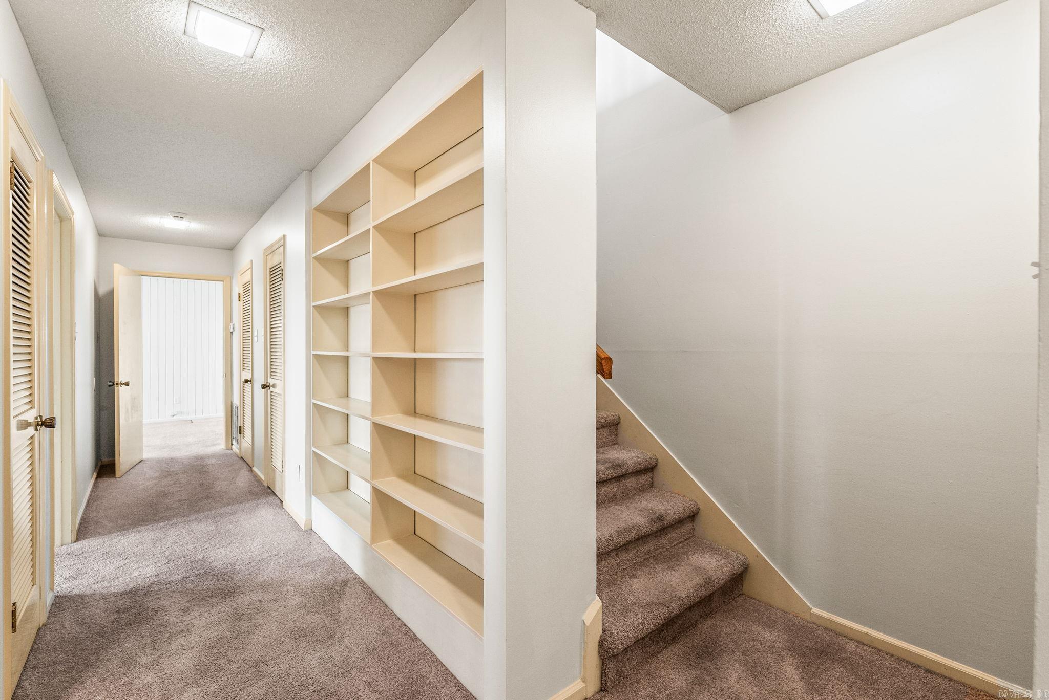 OVERLOOK PARK - Residential