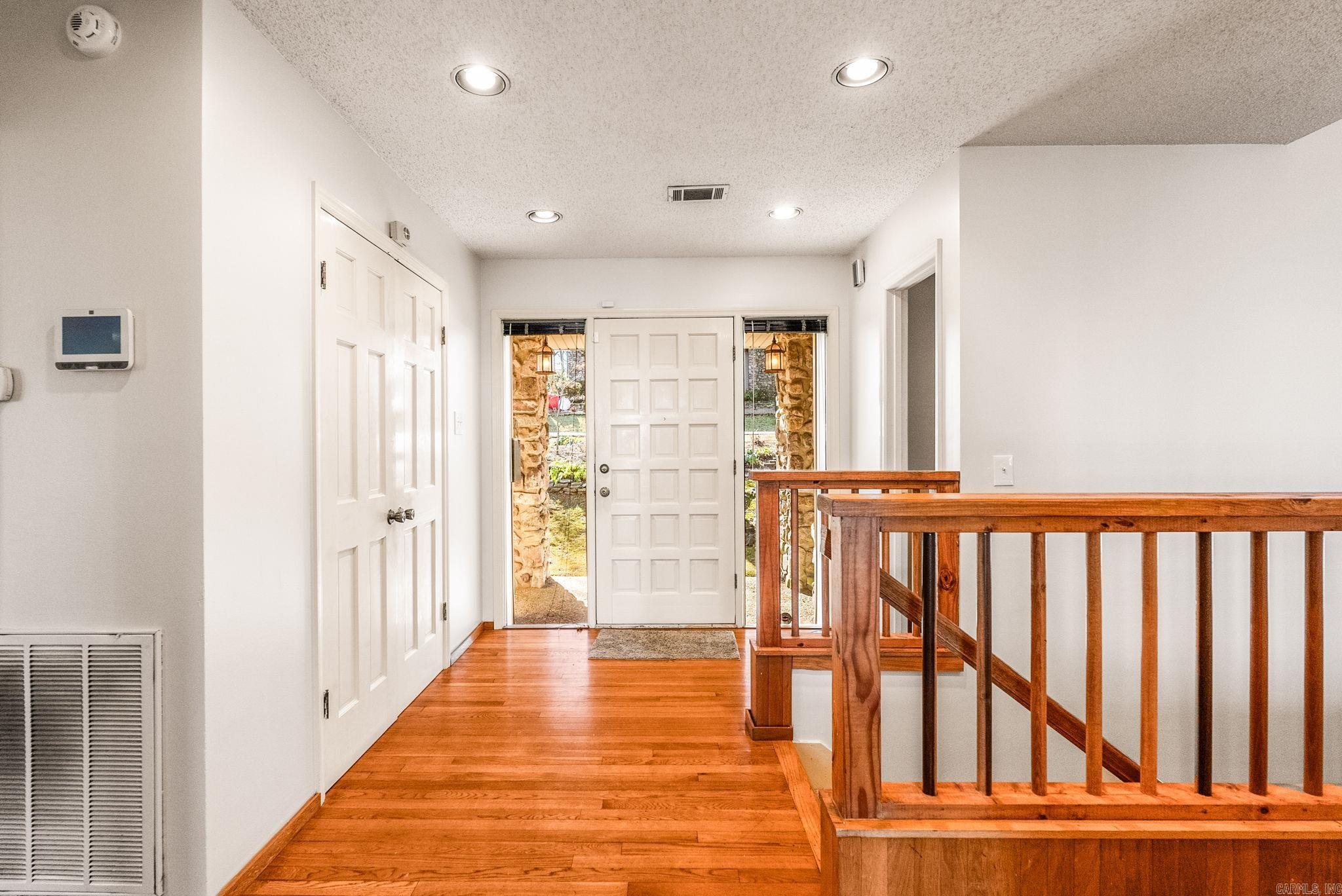 OVERLOOK PARK - Residential