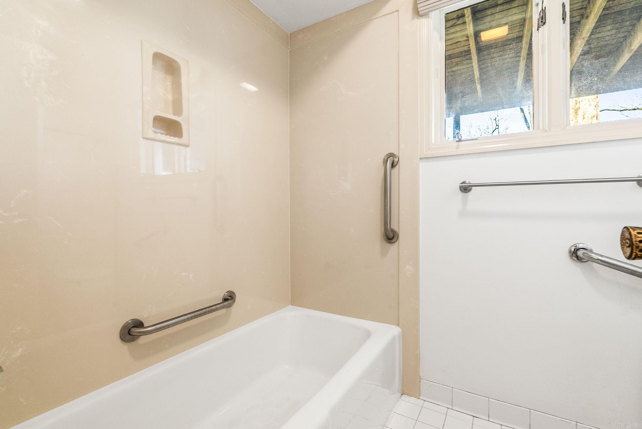 OVERLOOK PARK - Residential