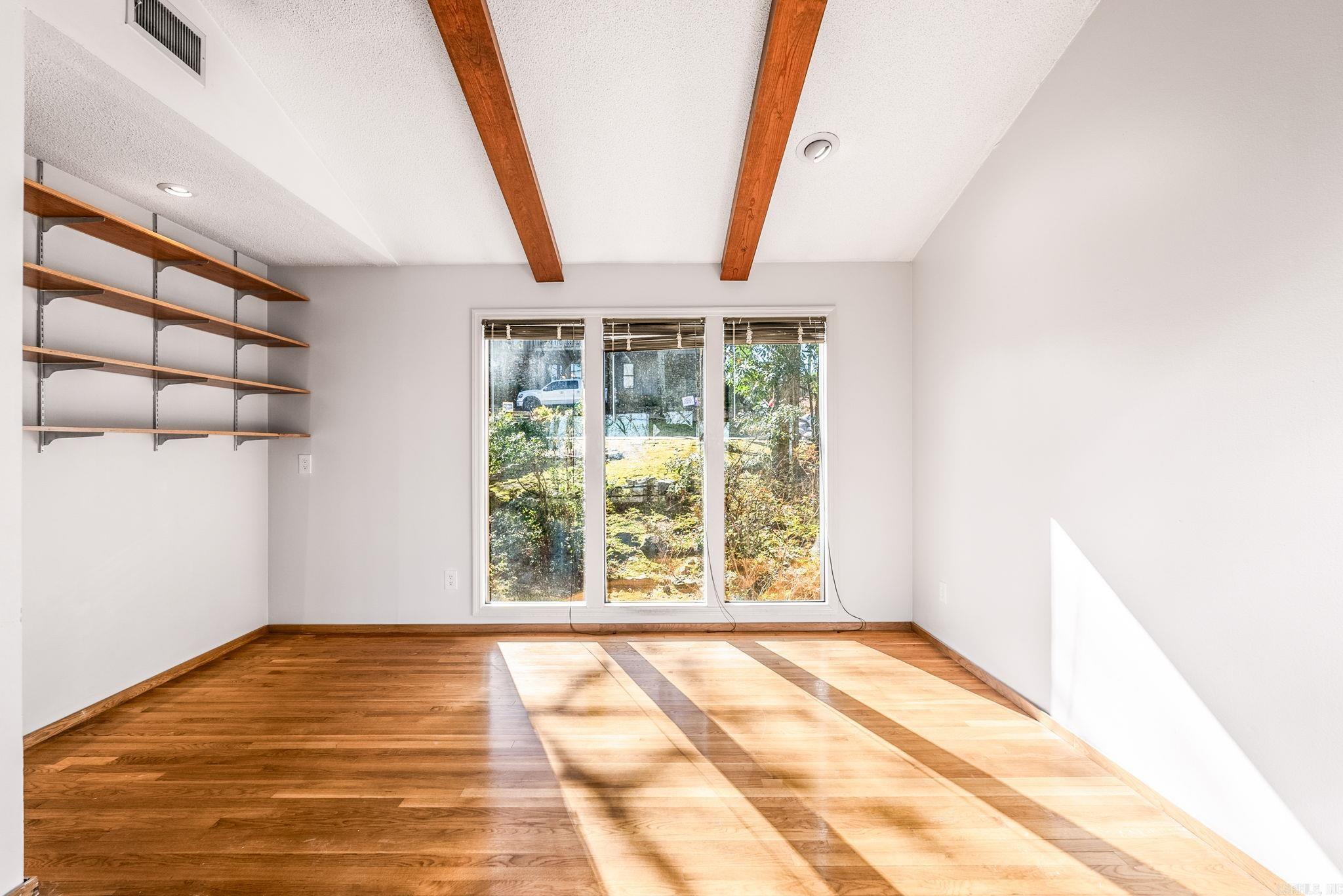 OVERLOOK PARK - Residential