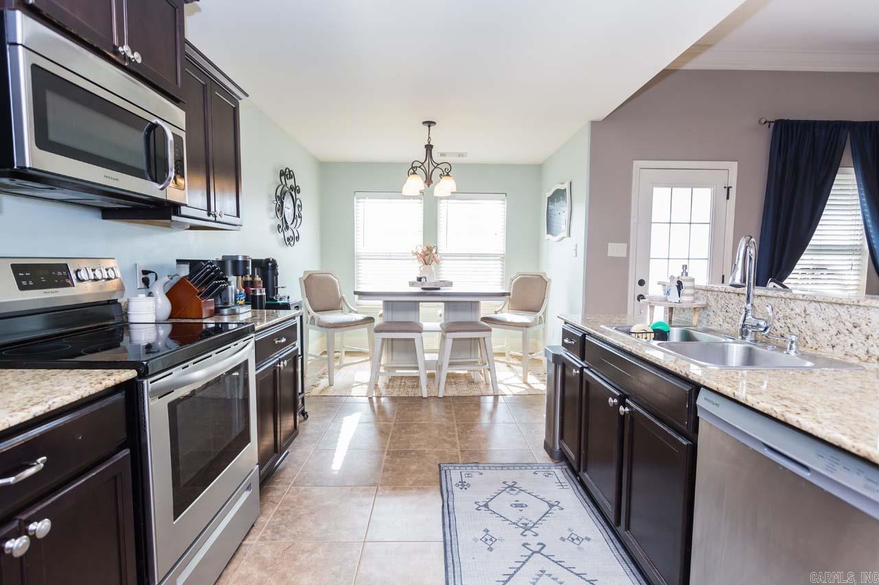 NORTH HAVEN - Residential