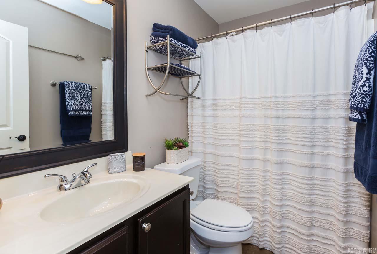 NORTH HAVEN - Residential
