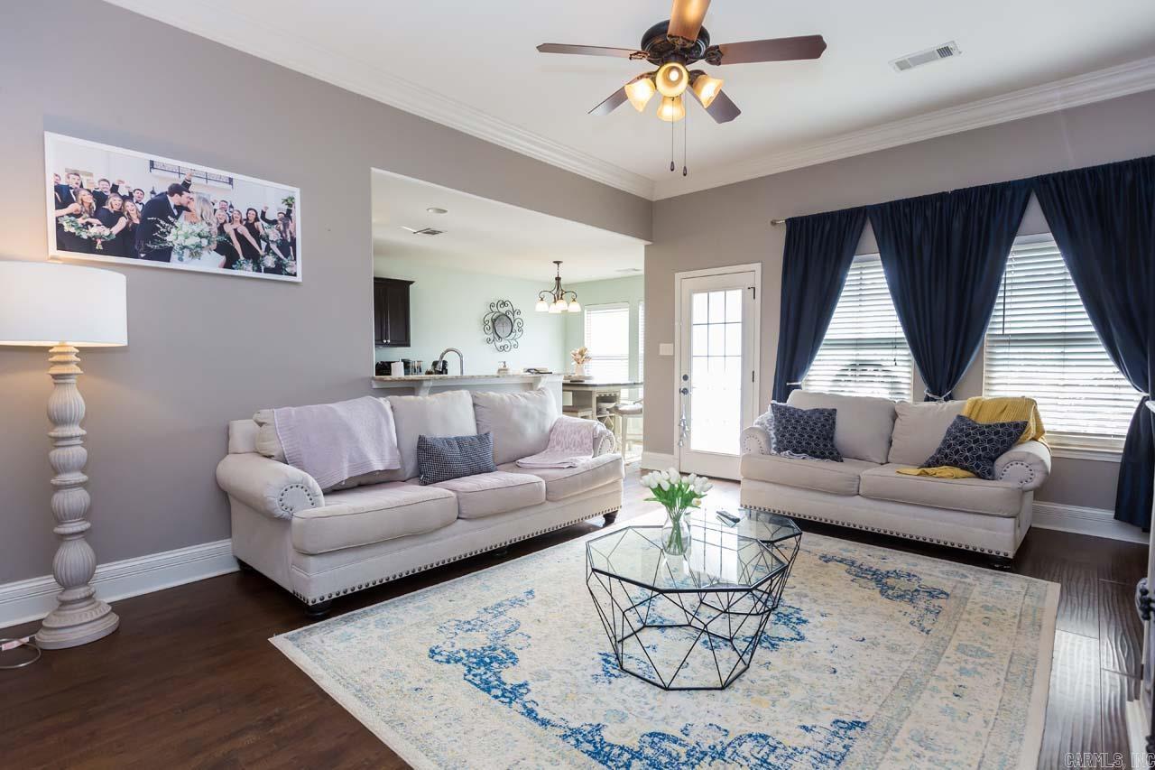 NORTH HAVEN - Residential