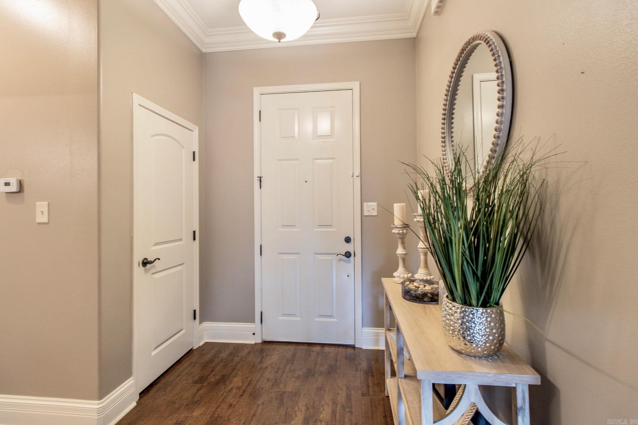 NORTH HAVEN - Residential