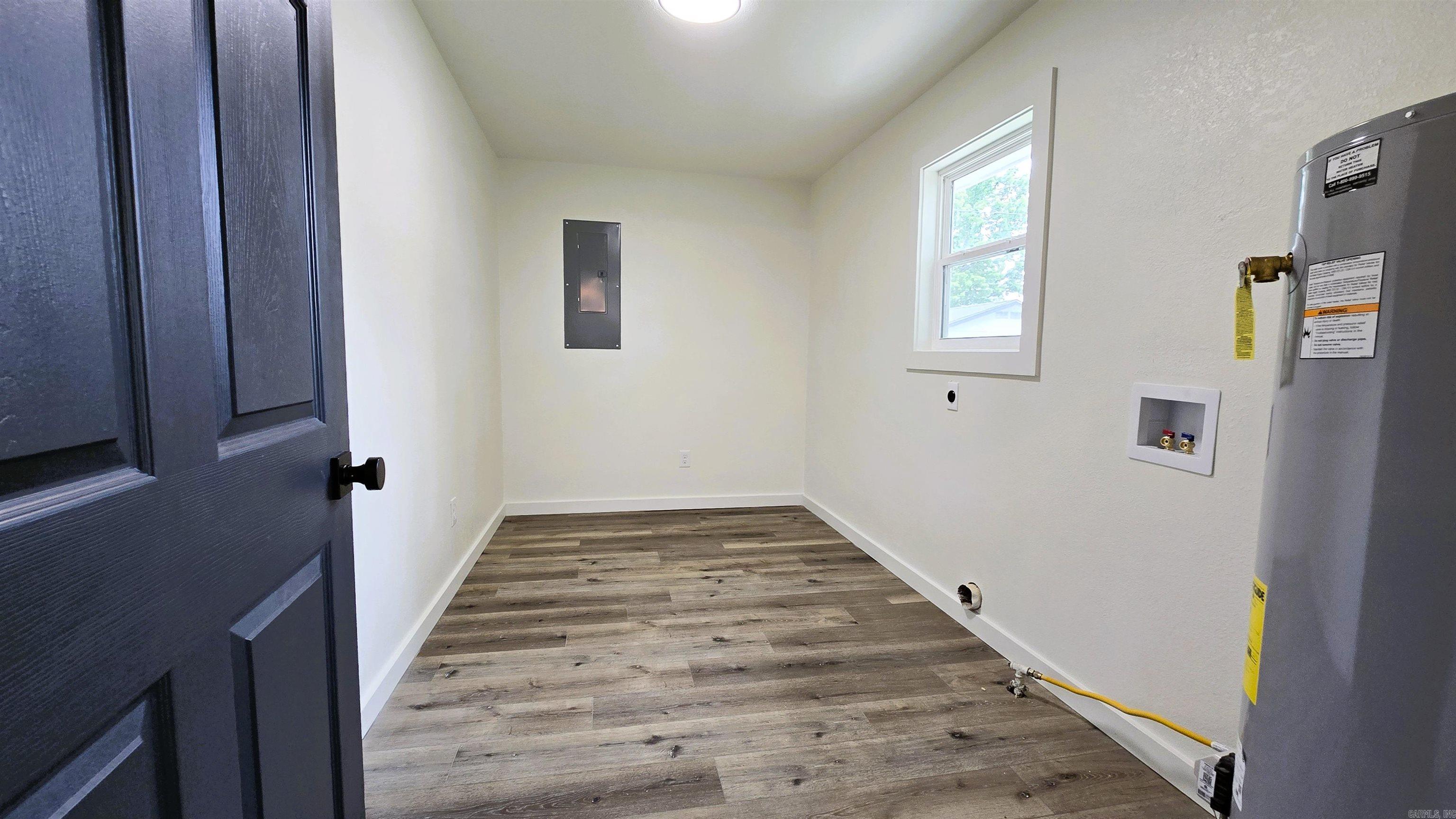 BREEZE HILLS - Residential