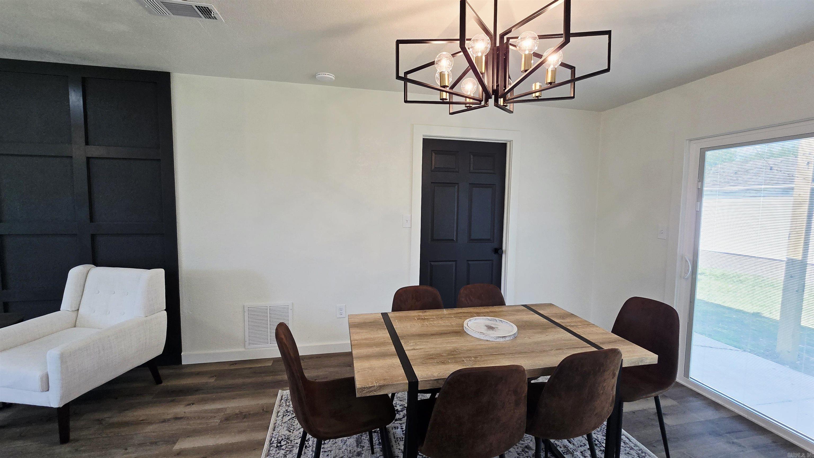 BREEZE HILLS - Residential