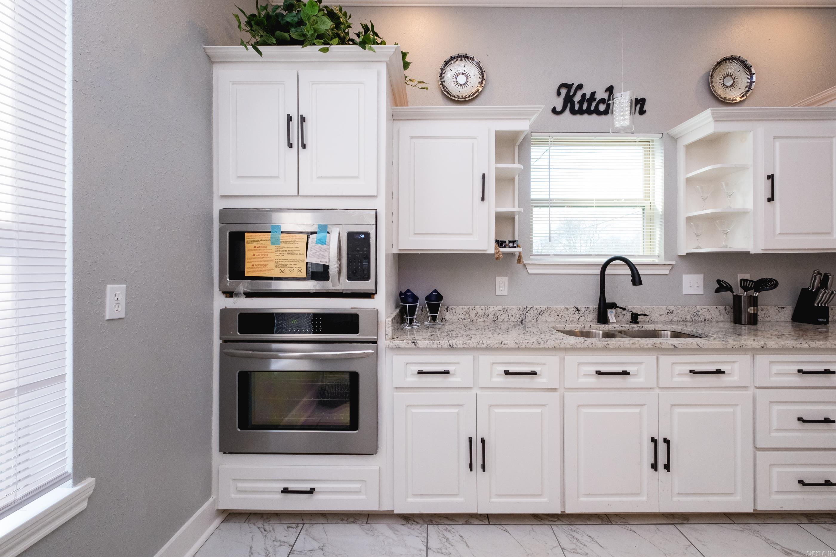 CITY OF LR L16 - Residential
