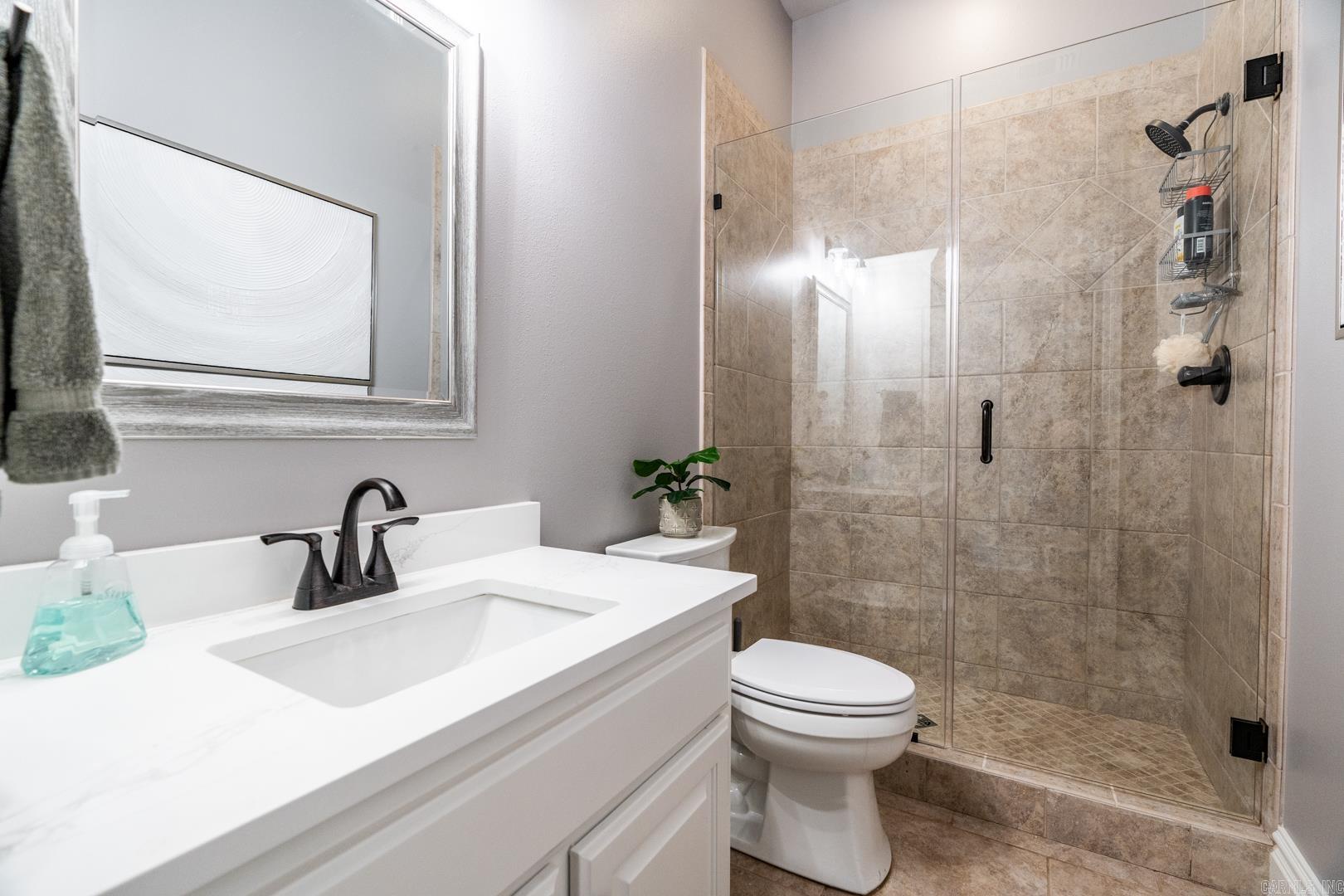 CRESTHAVEN - Residential